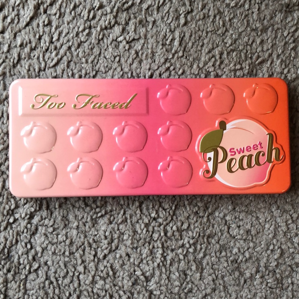 Too Faced Sweet Peach Eyeshadow Palette